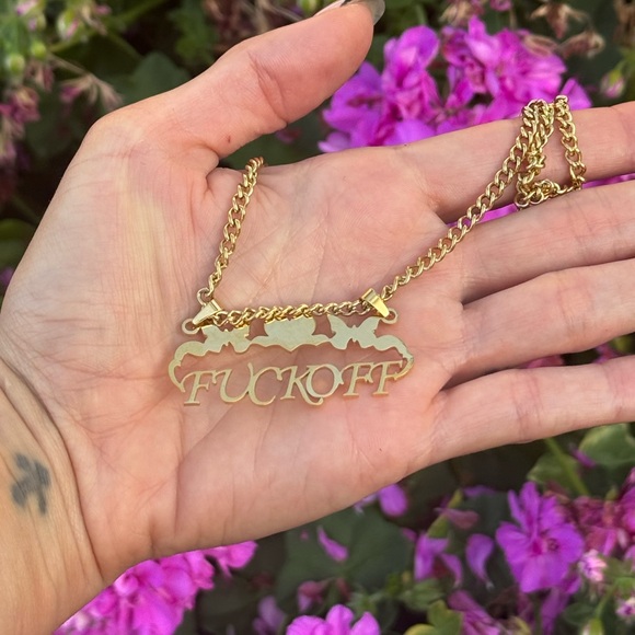 LARGE F OFF charm on 18kt gold plated 17” chain 💫 WATERPROOF - Picture 5 of 8